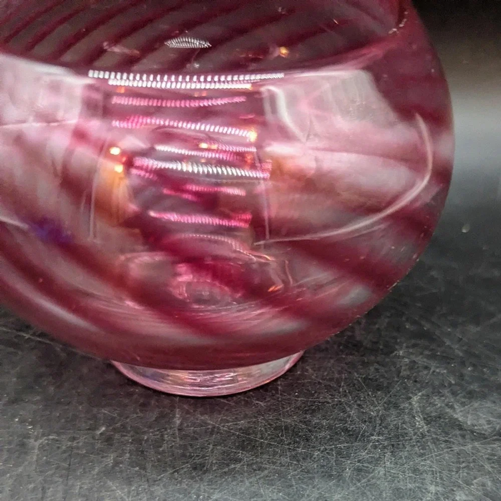 Vintage‎ Hand Blown Art Glass Red Optic Swirl Candy Bonbon Dish Bowl 4.5